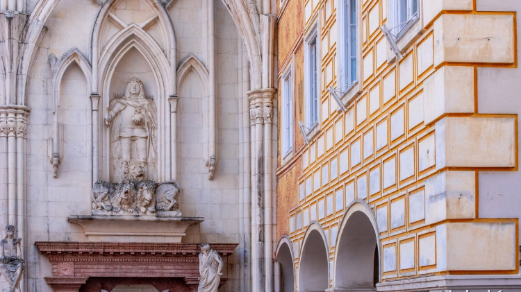 Mátyás király emlékmű