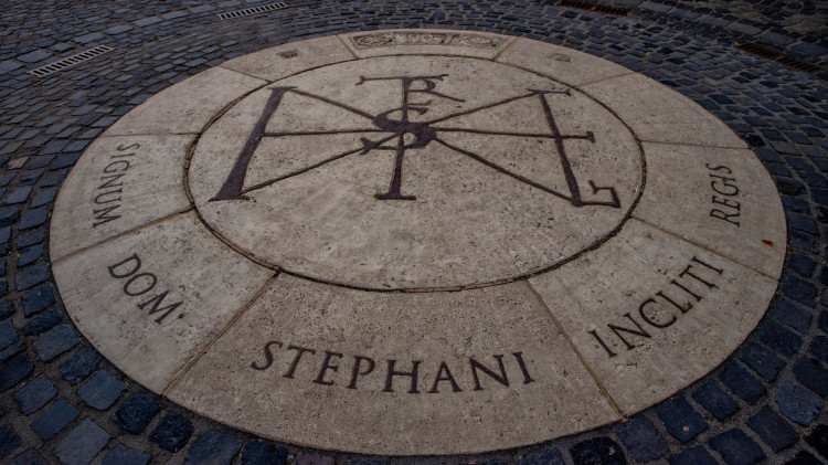 Szent István emlékjel